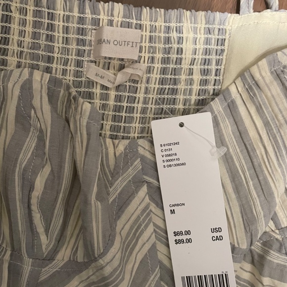 NWT Urban Outfitters Romper - Picture 3 of 3